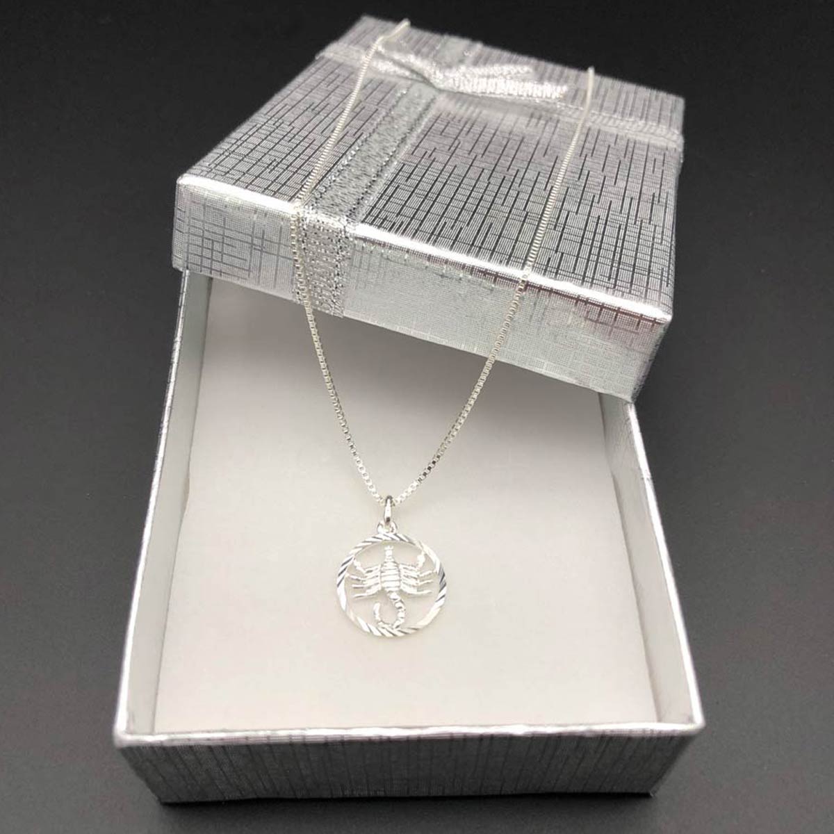 Sternzeichen-skorpion-kette